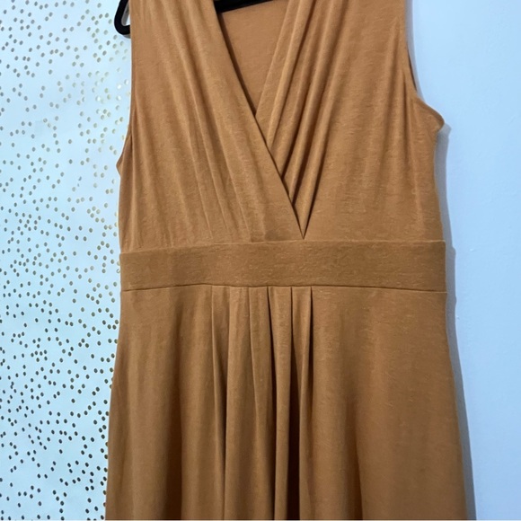 Soft Surroundings Honey Yellow Athena V-Neck Maxi Dress w Pockets size Medium - Picture 7 of 11